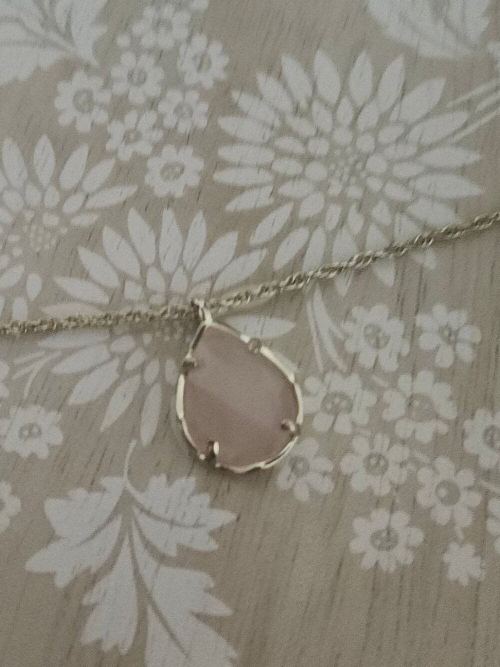 Kendra Scott Pink Rose Quartz Gold Pendant Necklace